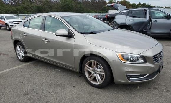 Acheter Neuf Voiture Volvo S60 Marron à Lagos, État de Lagos