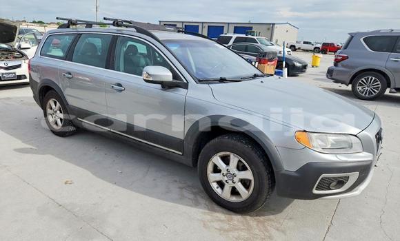Buy Used Volvo XC70 Silver Car in Lagos in Lagos State Buy Used Volvo XC70 Silver Car in Lagos in Lagos State