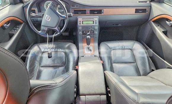 Buy Used Volvo XC70 Silver Car in Lagos in Lagos State Buy Used Volvo XC70 Silver Car in Lagos in Lagos State