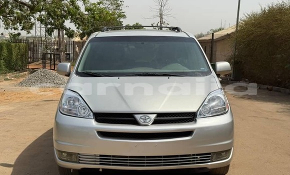Buy Used Toyota Sienna Brown Car in Badagry in Lagos State