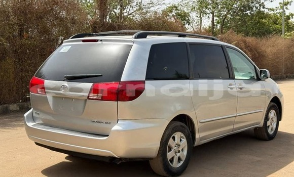 Acheter Occasion Voiture Toyota Sienna Marron à Badagry, État de Lagos Acheter Occasion Voiture Toyota Sienna Marron à Badagry, État de Lagos
