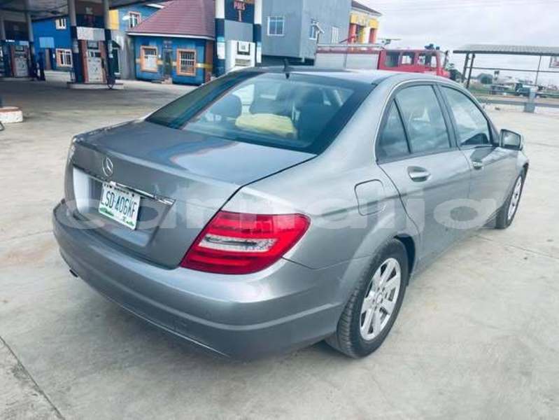 Big with watermark mercedes benz 190 rivers state port harcourt 47787