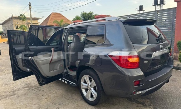 Acheter Occasion Voiture Toyota Highlander Noir à Aba, État d'Abia Acheter Occasion Voiture Toyota Highlander Noir à Aba, État d'Abia