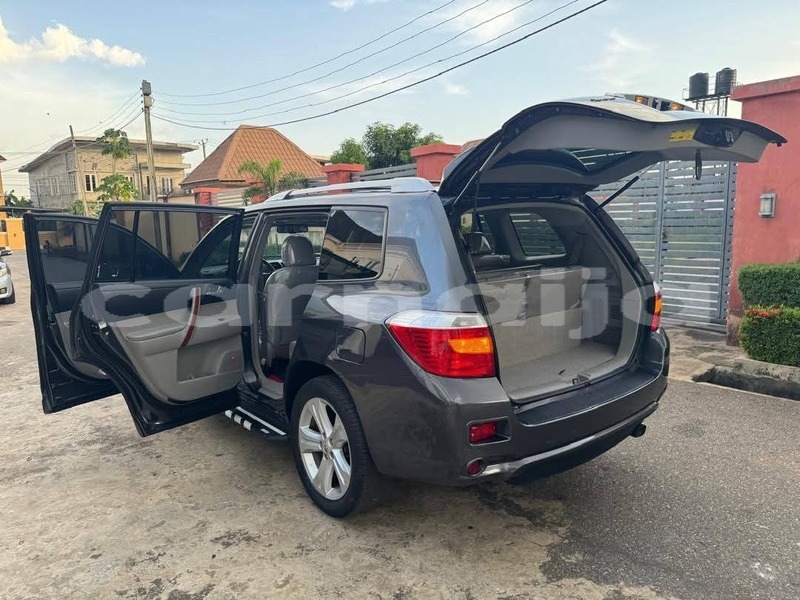 Big with watermark toyota highlander abia state aba 47792