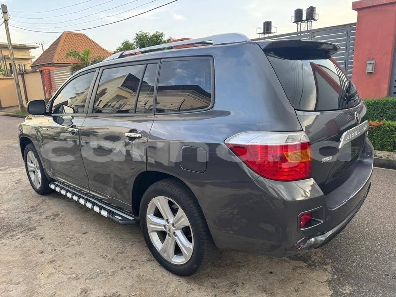 Big with watermark toyota highlander abia state aba 47792