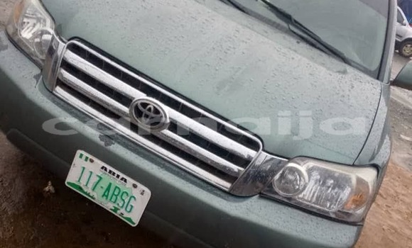 Buy Used Toyota Highlander Green Car in Abuja in Lagos State