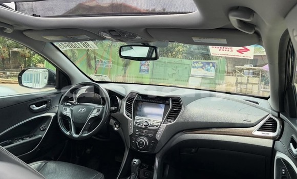 Acheter Occasion Voiture Hyundai Santamo Noir à Badagry, État de Lagos Acheter Occasion Voiture Hyundai Santamo Noir à Badagry, État de Lagos