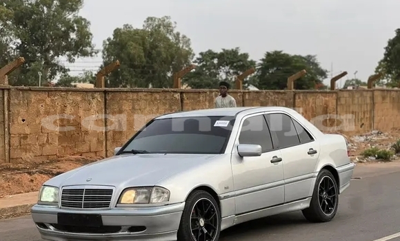 Acheter Occasion Voiture Mercedes-Benz 230 Gris à Abuja, État de Lagos Acheter Occasion Voiture Mercedes-Benz 230 Gris à Abuja, État de Lagos