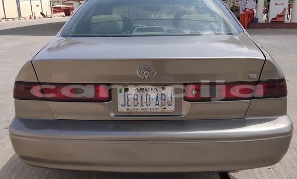 Acheter Occasion Voiture Toyota Camry Marron à Abuja, État de Lagos Acheter Occasion Voiture Toyota Camry Marron à Abuja, État de Lagos