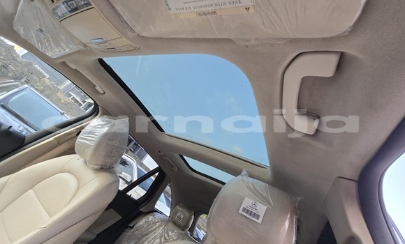 Buy Used Mercedes-Benz 300–Series White Car in Lagos in Lagos State Buy Used Mercedes-Benz 300–Series White Car in Lagos in Lagos State