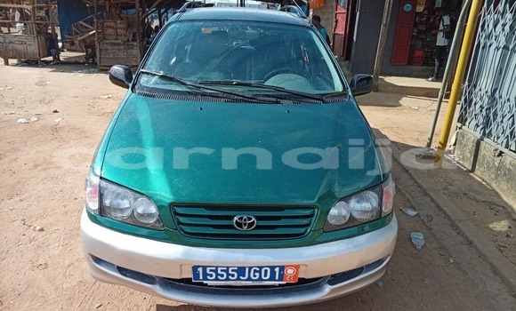 Buy Used Toyota Picnic Green Car in Badagry in Lagos State