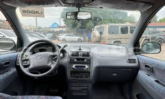 Acheter Occasion Voiture Toyota Picnic Gris à Badagry, État de Lagos Acheter Occasion Voiture Toyota Picnic Gris à Badagry, État de Lagos