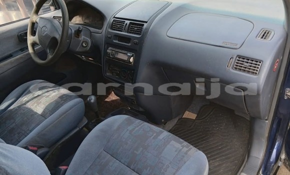 Acheter Occasion Voiture Toyota Picnic Bleu à Badagry, État de Lagos Acheter Occasion Voiture Toyota Picnic Bleu à Badagry, État de Lagos