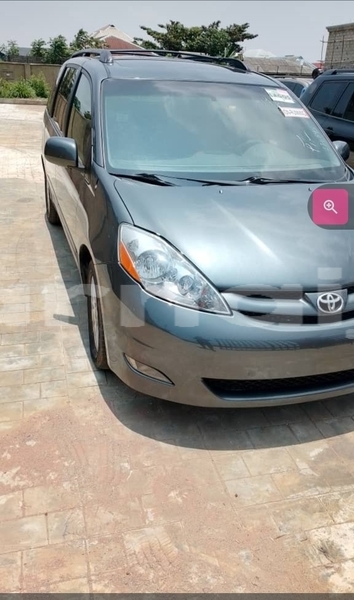 Big with watermark toyota sienna lagos state lagos 47838