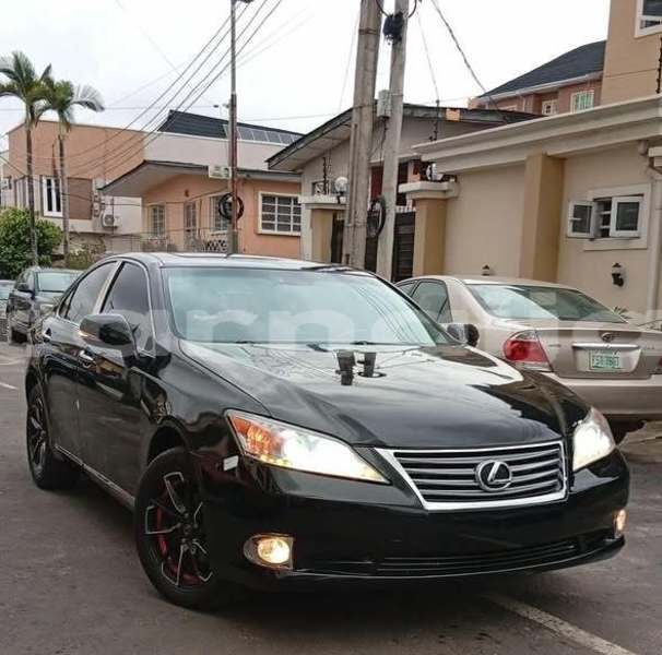 Big with watermark lexus es 300 lagos state lagos 47868