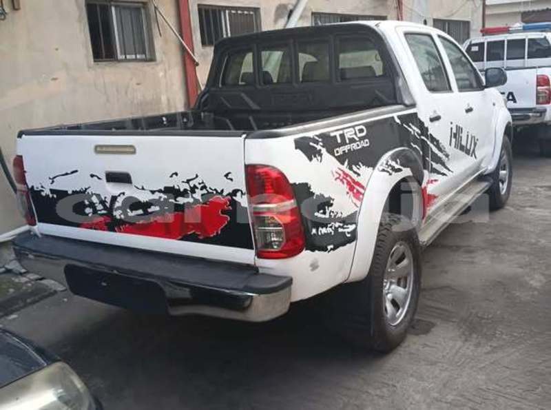 Big with watermark toyota hilux lagos state lagos 47874
