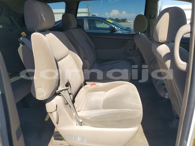 Big with watermark toyota sienna lagos state badagry 47877