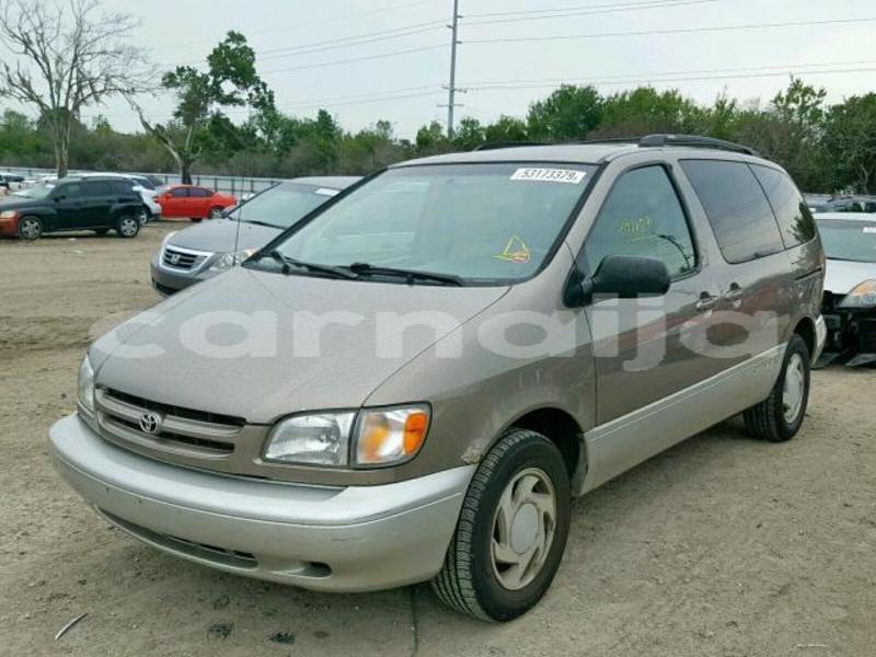 Big with watermark toyota sienna lagos state lagos 47909