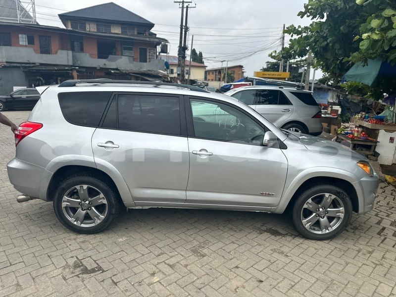 Big with watermark toyota rav4 lagos state badagry 47910