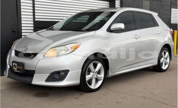 Buy Used Toyota Matrix Silver Car in Badagry in Lagos State Buy Used Toyota Matrix Silver Car in Badagry in Lagos State