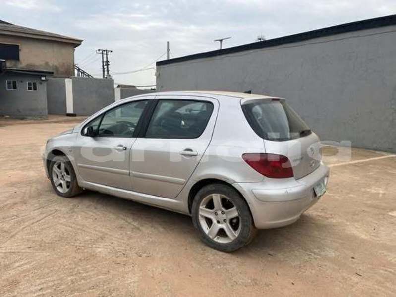 Big with watermark peugeot 1007 lagos state lagos 47928
