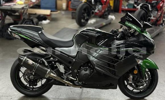 Buy Used Kawasaki ZX-R Beige Bike in Lagos in Lagos State