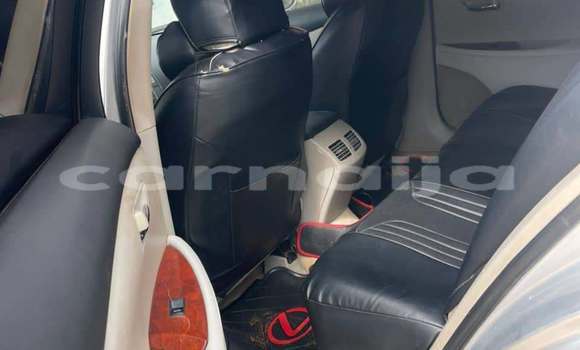 Buy Used Lexus ES White Car in Lagos in Lagos State Buy Used Lexus ES White Car in Lagos in Lagos State