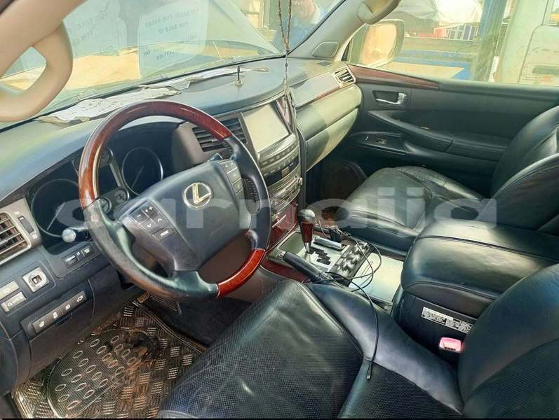 Big with watermark lexus lx 570 lagos state lagos 47971