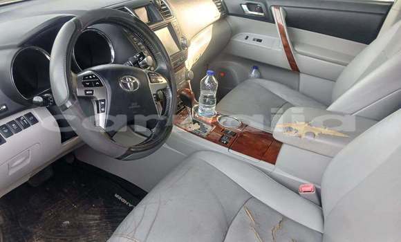 Buy Used Toyota Highlander Black Car in Lagos in Lagos State Buy Used Toyota Highlander Black Car in Lagos in Lagos State