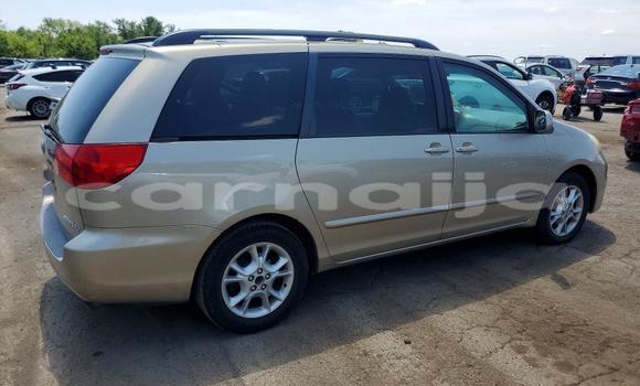 Acheter Occasion Voiture Toyota Sienna Beige à Badagry, État de Lagos Acheter Occasion Voiture Toyota Sienna Beige à Badagry, État de Lagos