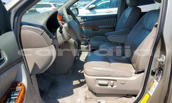 Acheter Occasion Voiture Toyota Sienna Beige à Badagry, État de Lagos Acheter Occasion Voiture Toyota Sienna Beige à Badagry, État de Lagos