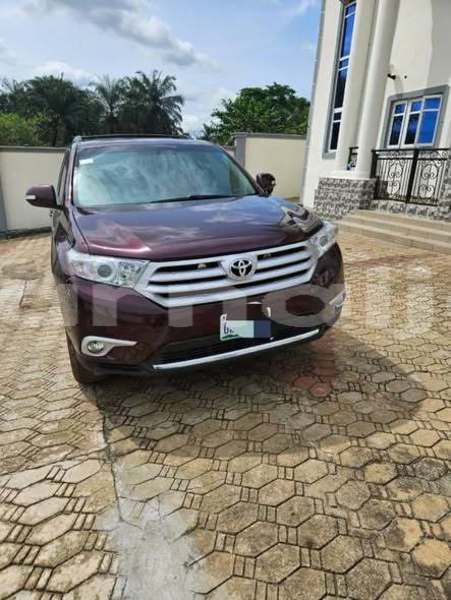 Big with watermark toyota highlander lagos state lagos 48028