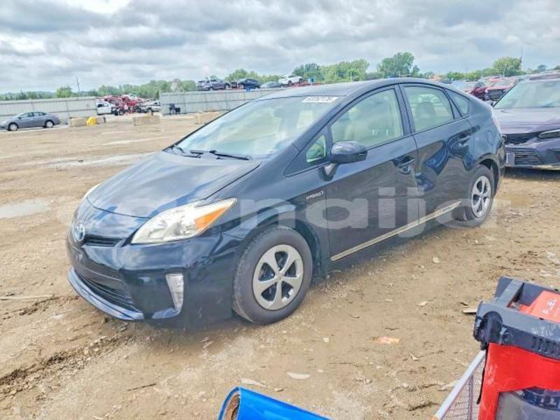 Big with watermark toyota prius lagos state lagos 48041