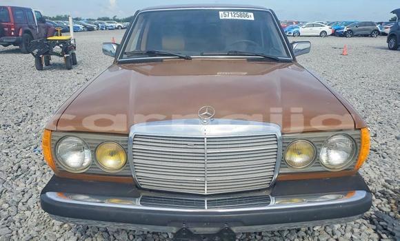 Buy Used Mercedes-Benz 250 Brown Car in Badagry in Lagos State