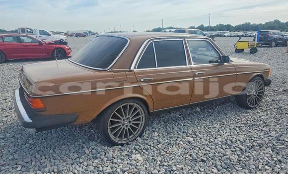 Buy Used Mercedes-Benz 250 Brown Car in Badagry in Lagos State Buy Used Mercedes-Benz 250 Brown Car in Badagry in Lagos State