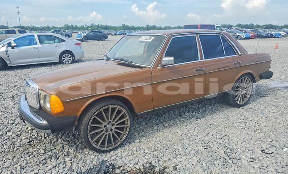 Buy Used Mercedes-Benz 250 Brown Car in Badagry in Lagos State Buy Used Mercedes-Benz 250 Brown Car in Badagry in Lagos State