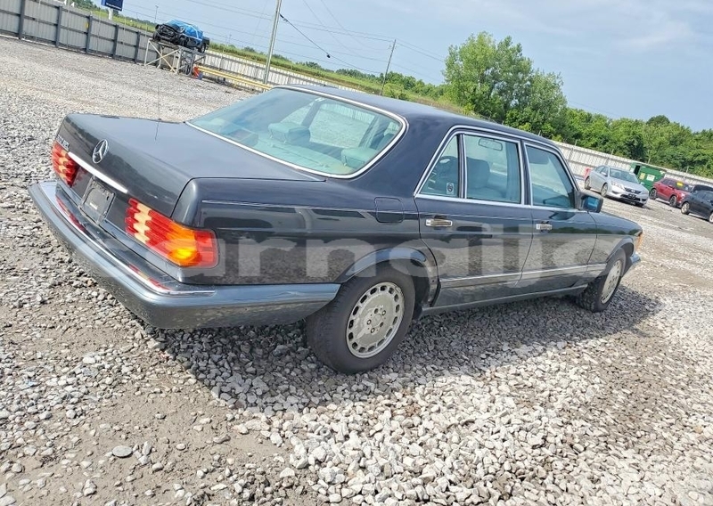 Big with watermark mercedes benz 300 series lagos state lagos 48046