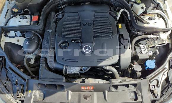 Buy Used Mercedes-Benz C–Class White Car in Lagos in Lagos State Buy Used Mercedes-Benz C–Class White Car in Lagos in Lagos State