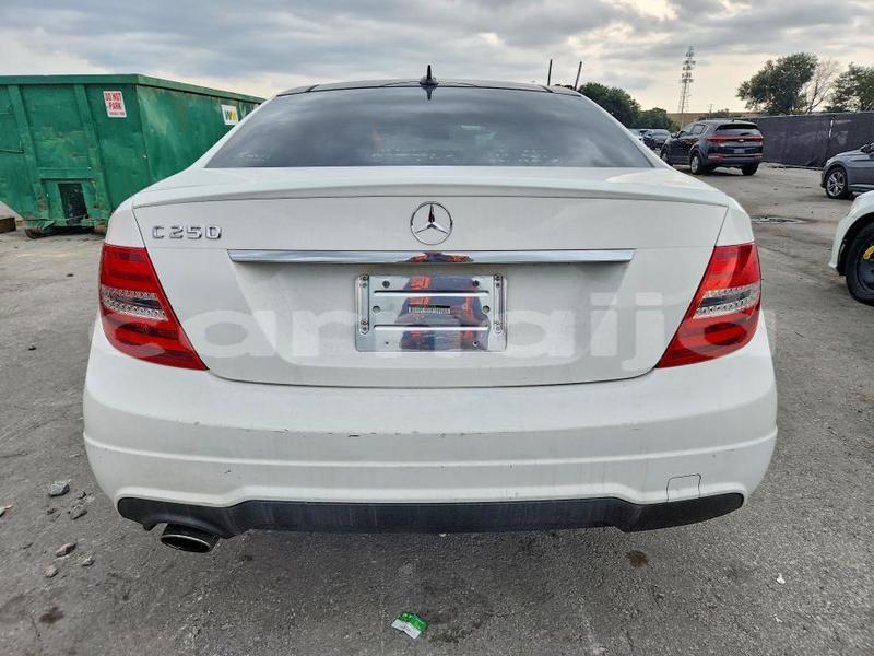Big with watermark mercedes benz c classe lagos state badagry 48050