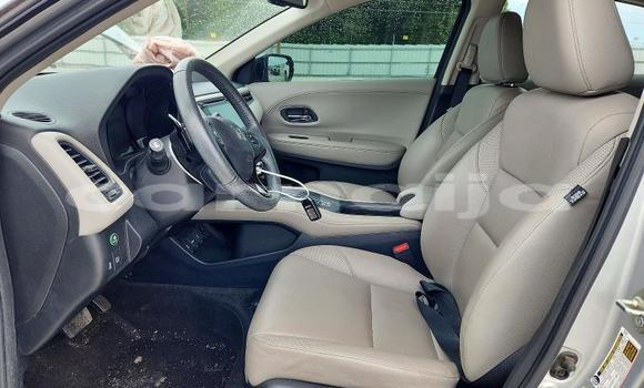 Buy Used Honda HR–V Silver Car in Lagos in Lagos State Buy Used Honda HR–V Silver Car in Lagos in Lagos State