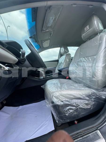 Big with watermark toyota avalon lagos state abuja 48099