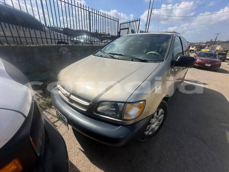 Big with watermark toyota sienna lagos state lagos 48101