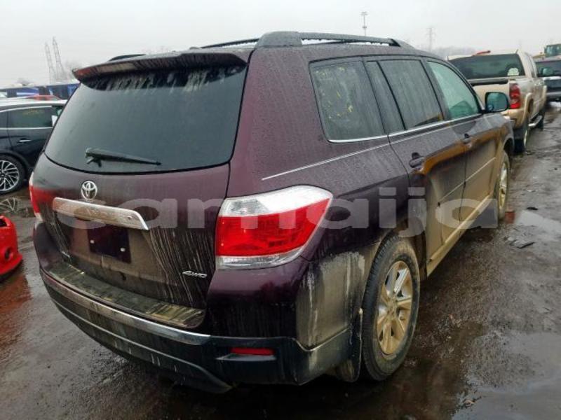 Big with watermark toyota highlander katsina daura 4721