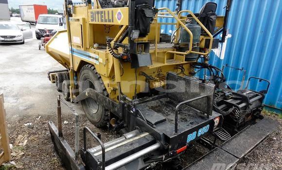 Acheter Occasion Utilitaire Caterpillar 120 Autre à Lagos, État de Lagos Acheter Occasion Utilitaire Caterpillar 120 Autre à Lagos, État de Lagos