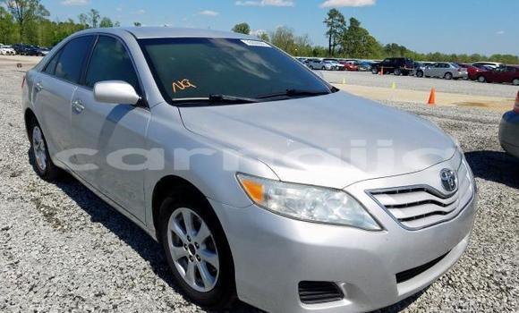 Acheter Occasion Voiture Toyota Camry Blanc à Lagos, État de Lagos Acheter Occasion Voiture Toyota Camry Blanc à Lagos, État de Lagos