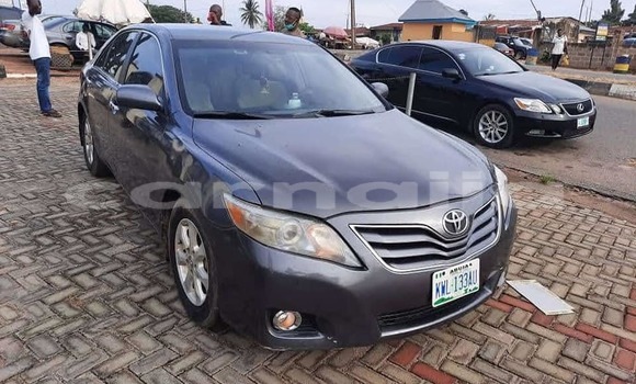 Acheter Occasion Voiture Toyota Camry Bleu à Lagos, État de Lagos