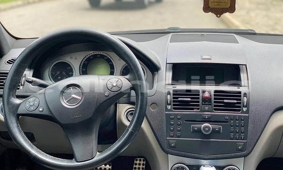 Acheter Occasion Voiture Mercedes-Benz C–Class Bleu à Abuja, État de Lagos Acheter Occasion Voiture Mercedes-Benz C–Class Bleu à Abuja, État de Lagos