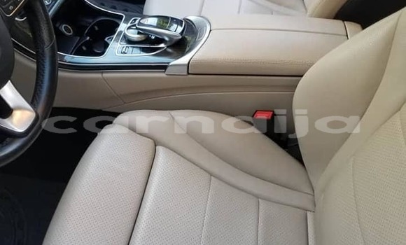 Acheter Occasion Voiture Mercedes-Benz C–Class Blanc à Abuja, État de Lagos Acheter Occasion Voiture Mercedes-Benz C–Class Blanc à Abuja, État de Lagos