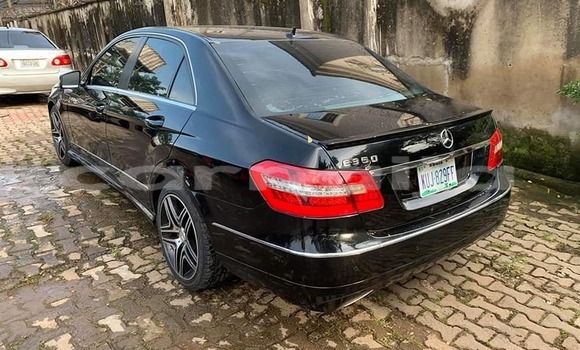 Acheter Occasion Voiture Mercedes-Benz E–Class Noir à Abuja, État de Lagos Acheter Occasion Voiture Mercedes-Benz E–Class Noir à Abuja, État de Lagos
