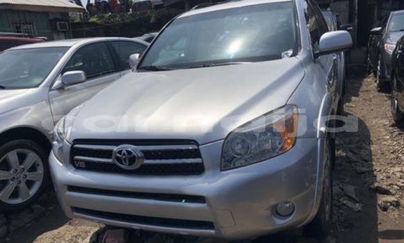 Buy Import Toyota RAV4 Silver Car in Daura in Katsina Buy Import Toyota RAV4 Silver Car in Daura in Katsina